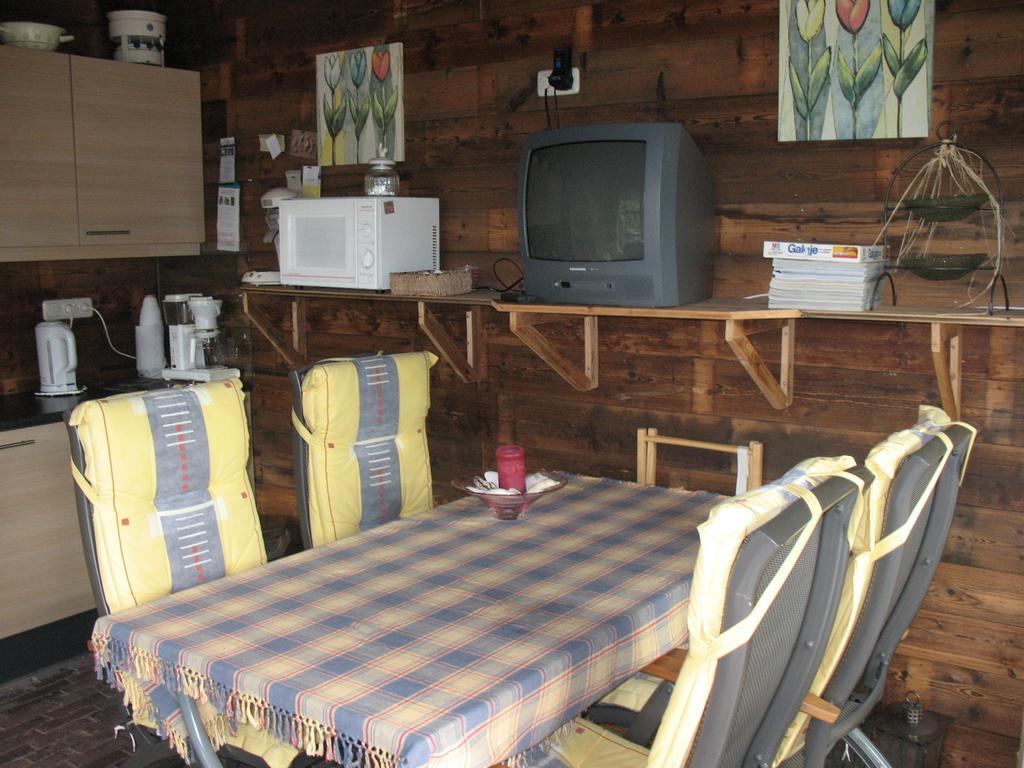 Altijd Zon Bed and Breakfast Oss Exteriör bild